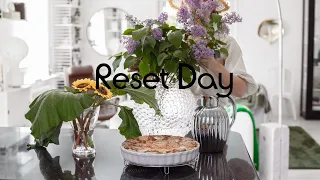 #16 Reset Day with harvesting vegetables and baking a rhubarb cake | Slow Living in Sweden