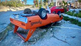 Hurricane Ian ocean swells smash 69 Daytona Charger and 70 Superbird! Interview with owner.