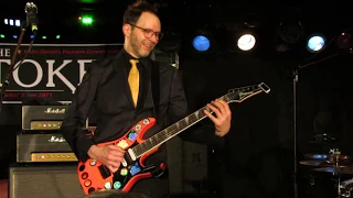 Paul Gilbert - Bungalow/While My Guitar Gently Weeps (The Beatles) Token Lounge. May 31, 2019