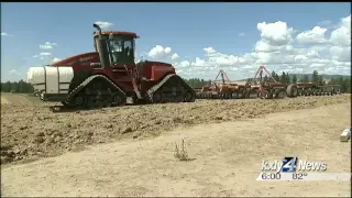 Family fights fire to save their farm