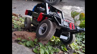 Lego remote control 1:18 scale rock crawler