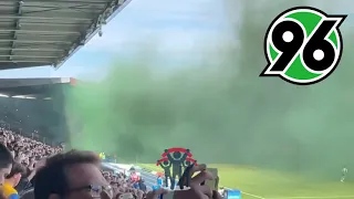 Hannover Fans beim Derby gegen Braunschweig I 14.04.2023