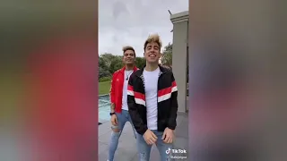 Videos TikTok de Alejo Igoa Parte 2