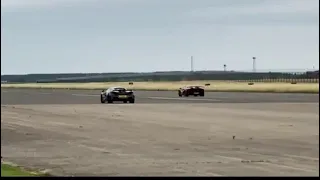 Lamborghini Aventador SVJ vs Mclaren 600LT standing race