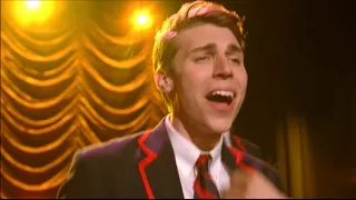 Glee - Live While We're Young (Full Performance) 4x08