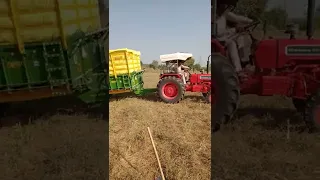 Mahindra 575 di xp plus 14 ft trolley almost fully loaded   old video