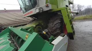 комбайн   claas  dominator 88  кукурузяна жатка кмс 6  огляд