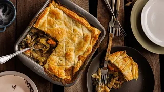 Creamy Mushroom Puff Pastry Pie | Autumnal Vegan Recipe