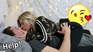 UPTO 200 KISSES COUNT !!! CANT STOP KISSING YOU PRANK ON BOYFRIEND!!Ft."MARIAH AND BILL" CHANNEL.