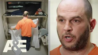 60 Days In: Mark Tries To Get Drugs From His Cellmate | A&E