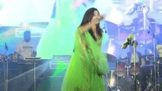 "Tere Liye" by Shreya Ghoshal ( AAS Housewives Awards 2012 )