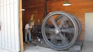 1904 Corliss Gas Engine start up