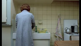 Jeanne Dielman (1975) by Chantal Akerman, Clip: Day 2: Wednesday - Jeanne  does the washing-up...