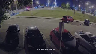 A police chase ran through the roundabout