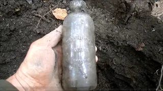 4 Hutch day Privy digging for Antique bottles in Shinnston W VA