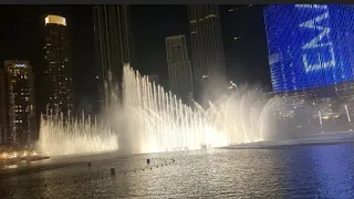 Dancing fountains in front of Burj Khalifa. #burjkhalifa #dubai #uae #fountain #viral #video