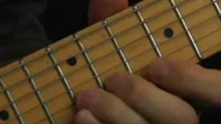 Blues string bending lesson style of Stevie Ray Vaughan SRV