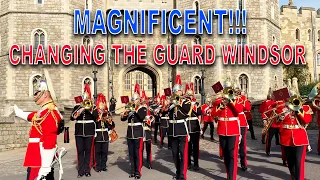 CHANGING THE GUARD WINDSOR 12/10/21||HOUSEHOLD CAVALRY BAND. #videooftheday #march #britisharmy #uk