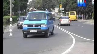 Наносити розмітку на тернопільські дороги завершать у вересні