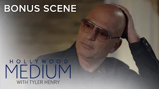 Howie Mandel Reacts to Reading | Hollywood Medium with Tyler Henry Bonus Scene | E!