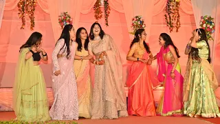 Bride and her squad ❤️ | Bollywood Mashup | Jalebi baby| Genda phool | Sweetheart | Sangeet part 1|