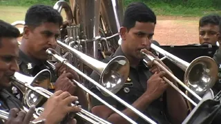 හිමින් සැරේ පියා විදා..  By TM Jayarathna & Sunila Abesekara - Sri Lanka Army Band – Anjula De Soysa