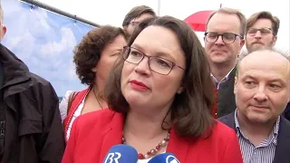 Nahles für AfD-Überwachung durch den Verfassungsschutz