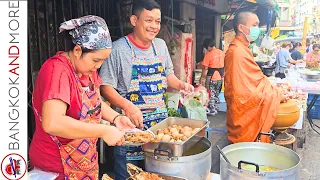 BEST Soi for Amazing Thai STREET FOOD Breakfast in BANGKOK