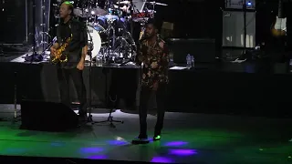 DIGGIN' ON JAMES BROWN (Tower Of Power | 2018 Momentum Live MNL)