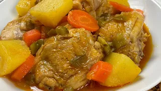 ESTOFADO DE POLLO con Patatas y Zanahorias 🥕🥕🥔🥔 I Receta para el almuerzo ECONÓMICAS