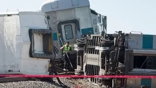 Autoridades investigan las causas del accidente de tren en California
