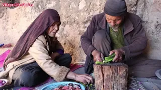 Old Lovers Cave Cooking: Experiencing 2000-Year-Old Methods | Life in an Afghan Village Cave