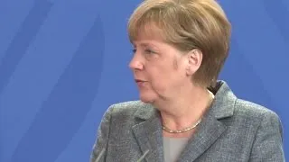 Merkel kündigt erneute Kanzlerkandidatur an