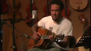 Ben Harper - There will be a light (open mic at the Folk Music Center)