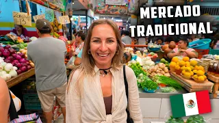 🇲🇽RUSOS EXPLORANDO MERCADO YUCATECO POR PRIMERA VEZ | PROBAMOS COCHINITA PIBIL en MERCADO MEXICANO