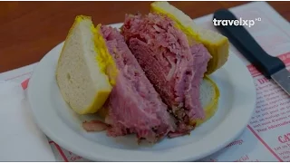 Schwartz's Deli - Montreal