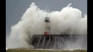 Storm Mathis Batters Britain Today | Nearly 700 homes in Cornwall Without Power | Snow Warnings!