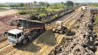 Good Job Bulldozer Operator Technique Skills Road Foundation Construction Dump Truck Dumping Dirt