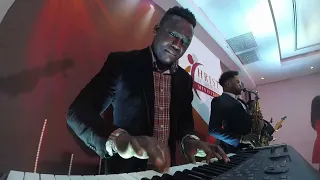 Call to worship - Hosanna medley | Ojekunle Ayodeji ( Dejikeyz ) on Piano.