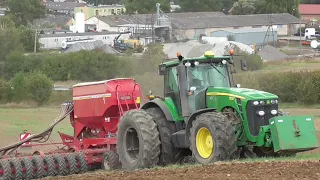 JOHN DEERE 8530 + HORSCH Pronto 9DC .