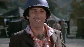 YOU'RE LOVED, YOU FOOL (or: almost six minutes of Klinger being complimented)