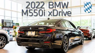 2022 BMW M550i xDrive in Carbon Black 4k