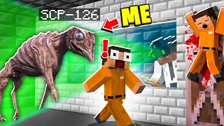 I Became SCP-126 "The Invisible" in MINECRAFT! - Minecraft Trolling Video