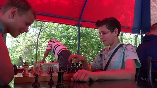 В парке «Горняк» состоялся традиционный шахматный турнир, посвященный Дню города и Дню шахтера