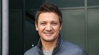 Jeremy Renner on Fatherhood: 'The Only Thing That Matters Is My Daughter'