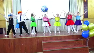 "ДАДИМ ШАР ЗЕМНОЙ ДЕТЯМ" танец
