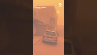 Dust storm creates red haze in eastern Libya