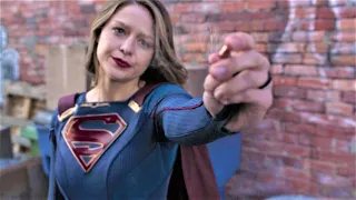 Supergirl 6x14 Nyxly drops Totem and Supergirl catch bullet and Totem Scene