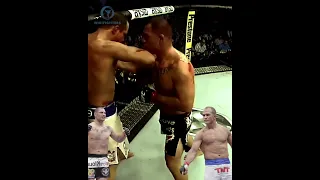 Cain Velasquez and Junior dos Santos fight | UFC KNOCKOUTS