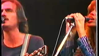 James Taylor and Carly Simon - The Times They Are A Changin' (Live)